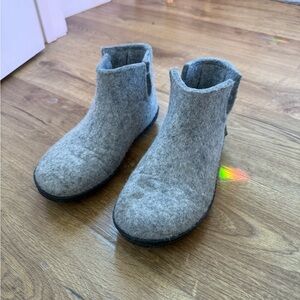 Glerups felt boots with black rubber sole - size 38